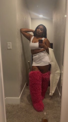 Grand Rapids Independent Female Escort — GFE Incall (30) - 1