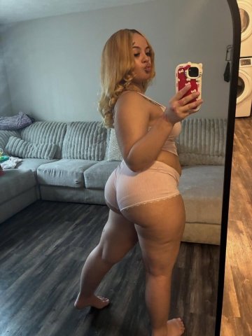 Space Coast Female Escort — Incalls, Outcalls & FaceTime Shows - 1