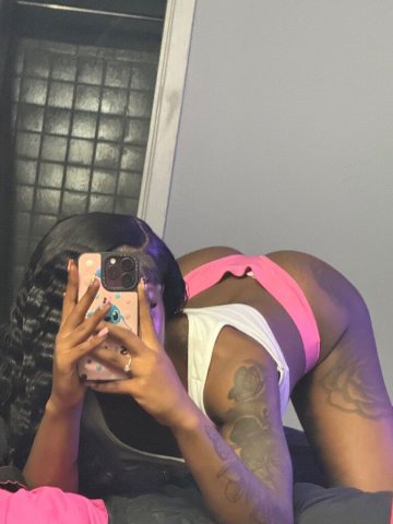 Birmingham, AL Female Escort — In/Outcalls with Pussy Gripper - 1