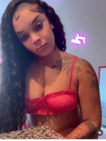 Memphis Upscale Female Escort — foreign beauty - 1