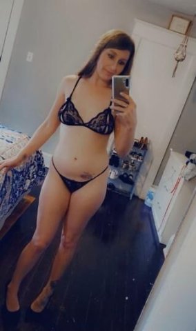 Angel, Petite Blonde Female Escort in Panama City — 30 or 60 - 1