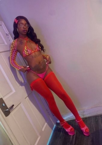 Outcall Only  Petite Sexy & Slim TikTok-style — FaceTime shows - 1