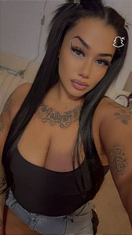 Classy, discreet escort in Nashville — incalls & outcalls available - 1