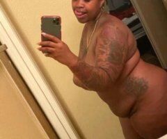 Discreet Mature Local — Pretty Feet, Fresh & Clean Sessions in Sacramento, CA - Image 2
