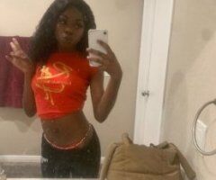 Sacramento escorts - Sacramento CA Slim & Petite Female Escort (Trucker Friendly) — Outcalls/Car Fun