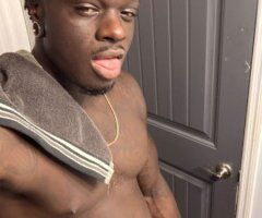 🤫WELCOME TO THE CHOCOLATE FACTORY 🤫 BRING YOUR WIFE AND WATCH ME FUCK HER🤐 - Image 3