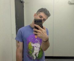 22yo male hosting now! available! - Image 3