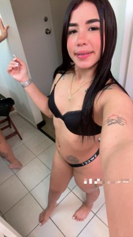 Raleigh-Durham Latina Female Escort — Exclusive elegant full-service - 1