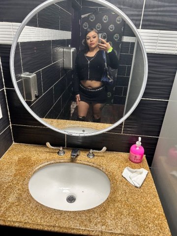Reno NV Late-Night Romantic Dates, Virtual Meetings & Content - 1
