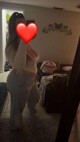 Tampa Female Escort — Incalls & Outcalls, Party Favors, Doubles Deals - 1