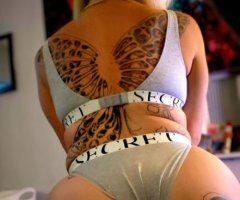 Curvy Blonde escort in Fort Lauderdale — roleplay, pegging, and discreet incalls - Image 3