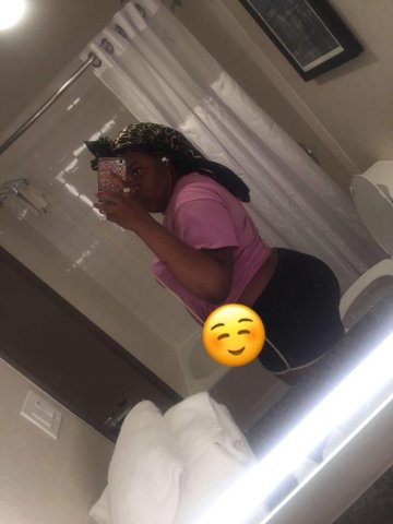 Palmdale/Lancaster CA Escort — Hotel & Home Service - 1