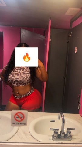 27-year-old woman incall near Deason Avenue in Jacksonville — clean & discreet - 1