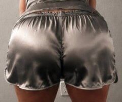Orange County escorts - Classy Orange County Blonde Escort — 38DD, 5'7" (no heels), Non-rushed Companion