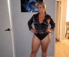 Classy Orange County Blonde Escort — 38DD, 5'7" (no heels), Non-rushed Companion - Image 5