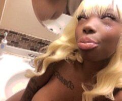 Cleveland escorts - Cleveland Female Escort — Slim Petite Thick, Fine Ass, Karmel Skin
