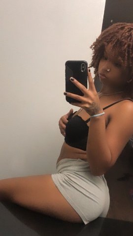 Asia — Petite 5'4 Female Escort in Dallas (No Anal, No Bare Services) - 1