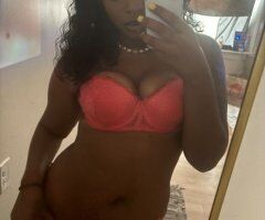 Brooklyn, New York Female Escort — Wet Tight & Fat Pussy, Kink Friendly - Image 3
