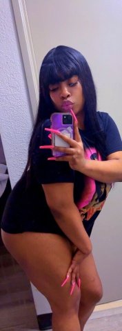 Visiting Mercedes (27) — Denton Area Female Escort - 1