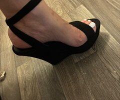 Greensboro, NC Female Escort — Foot Play & Massage Therapy - Image 2