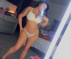 Chicago Female Escort — OnlyFans FaceTime & Verification - Image 2