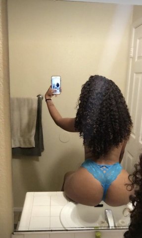 Petite Independent Incalls on Staten Island — Real Sexy Adult Service - 1