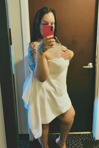 Nikki Splash — Curvy Latina Female Escort for In & Out Calls & Content - 1