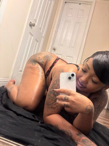 Jackson, MS Female Escort — Hand Jobs (35+) - 1
