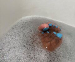 New in Town 23 — Clean Wet Tight Discreet Fun (No Strings) - Image 3