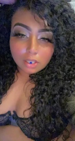 Harrisburg PA Female Escort — Sexy Shay, Brunette “Mouth” & Outcalls - 1