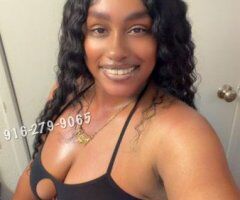 Sacramento Female Escort — Outcalls Only + Fetishes & Toy Play - Image 11
