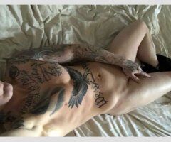 Chicago escorts - Thursday Friday AVAILABLE.6 ft of solid Ivory. Natural ginger stud Available now.