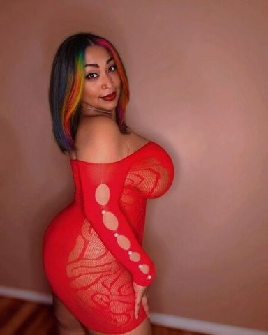 Maui Female Escort — Nuru Massage, Incall/Outcall & FaceTime Fun - 1