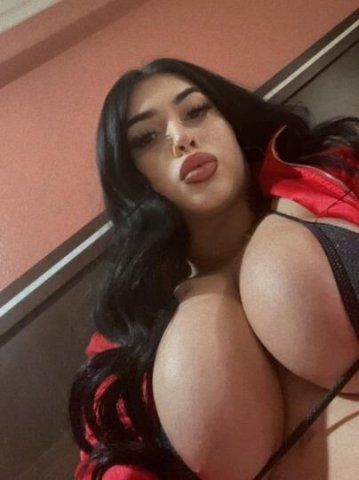 Sweet & Seductive Armenian Latina Out Calls (San Fernando Valley, CA) - 1