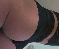 Minneapolis / St. Paul Female Escort — private, relaxed sessions now - Image 5