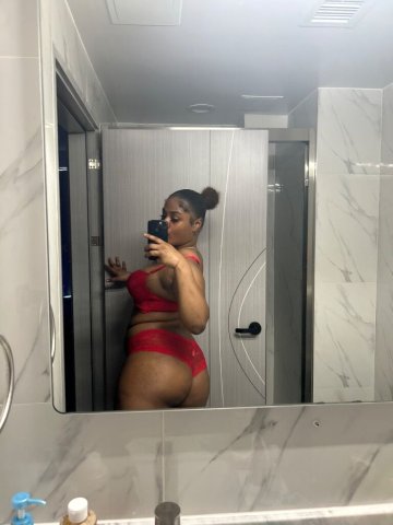 Bronx Female Escort — Incalls, Outcalls, and Throat Service - 1