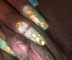Staten Island escorts - Staten Island Slim Petite Female Escort — QV Special (Outcall/Car Date)