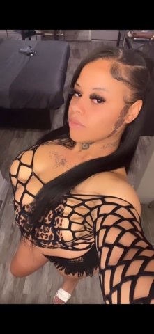 Covina Busty Female Escort — In-calls & Outcalls with Deposit Ready - 1