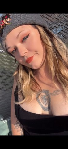 April — Reno, NV Female Escort for Car Dates & Facetime Verification - 1
