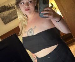 April — Reno, NV Female Escort for Car Dates & Facetime Verification - Image 5