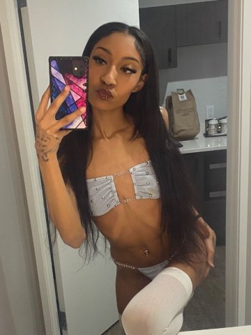 Slim Light-Skin Petite Escorts (OnlyFans Link) — Merced, CA - 1
