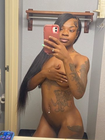 Birmingham AL Incalls Only Female Escort — Pussy Gripper - 1