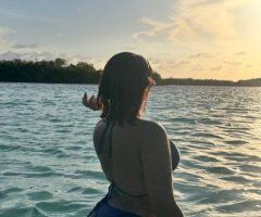Minneapolis / St. Paul escorts - Minneapolis / St. Paul Female Escort — masajes afrodiciacos