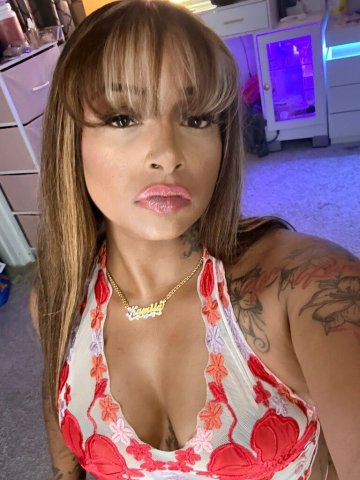 Visiting Caribbean Babe — SlimThick & Discreet Tampa Escort (No GFE) - 1