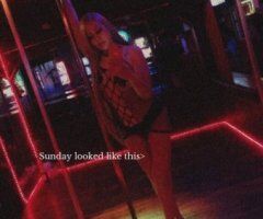 Salem, Oregon Petite Female Escort — Lola, long legs & slow sensuality - Image 3