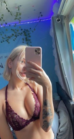 St. Louis Female Escort — Incall/Outcall, Car-Date & 69 Position - 1