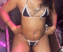 Petite Independent Female Escort — Columbus, Ohio - Image 10