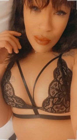 Phoenix Female Escort — serious inquiries only - 1