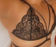 Phoenix Female Escort — serious inquiries only - Image 2