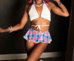 Seattle Petite Goddess Female Escort — Nurturing massages, fet shows & content - Image 8